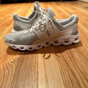 Cloudswift on cloud tennis shoes